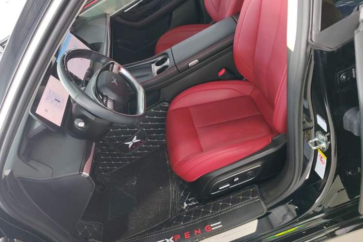 Used XPeng P7 2024 P7i 550 Pro Left Front Seat