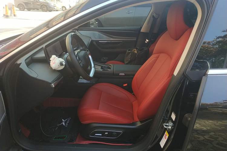 Used XPeng P7 2024 P7i 550 Max Left Front Seat