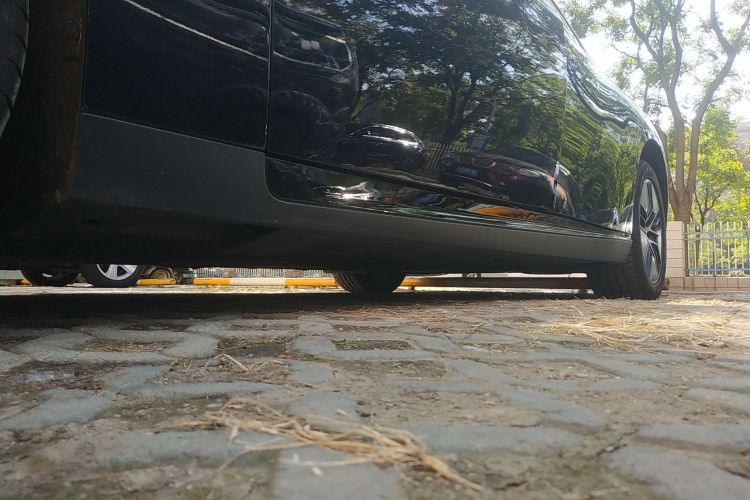 Used XPeng P7 2024 P7i 550 Max Left Side Sill