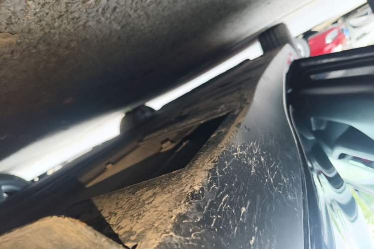 Used XPeng P7 2024 P7i 550 Pro Left Side Sill