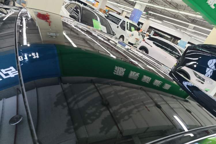 Used XPeng P7 2024 P7i 550 Pro Roof