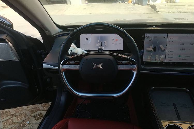 Used XPeng P7 2024 P7i 550 Max Steering Wheel