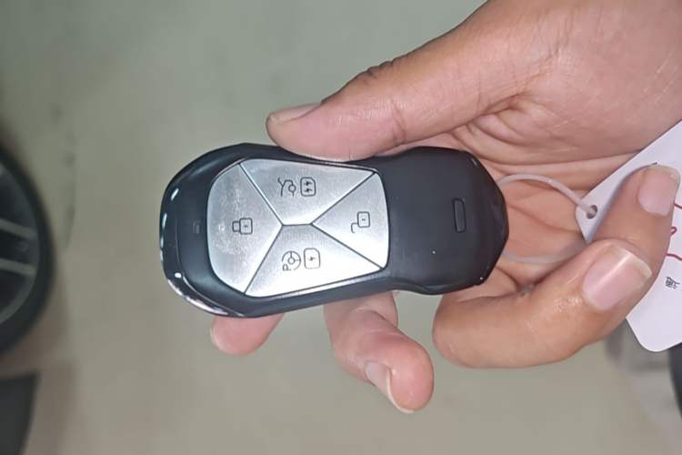 Used XPeng P7 2024 P7i 550 Pro Vehicle Key