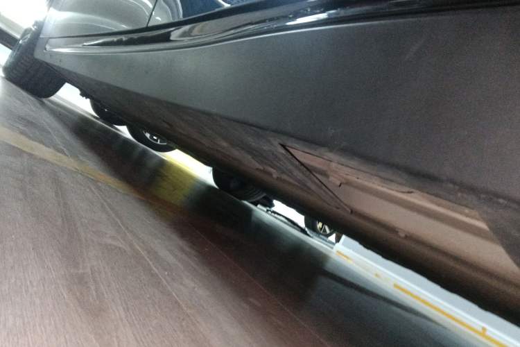 Used XPeng P7 2024 P7i 550 Max Left Side Sill