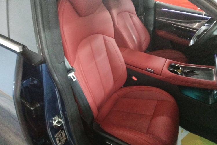 Used XPeng P7 2024 P7i 550 Max Right Front Seat