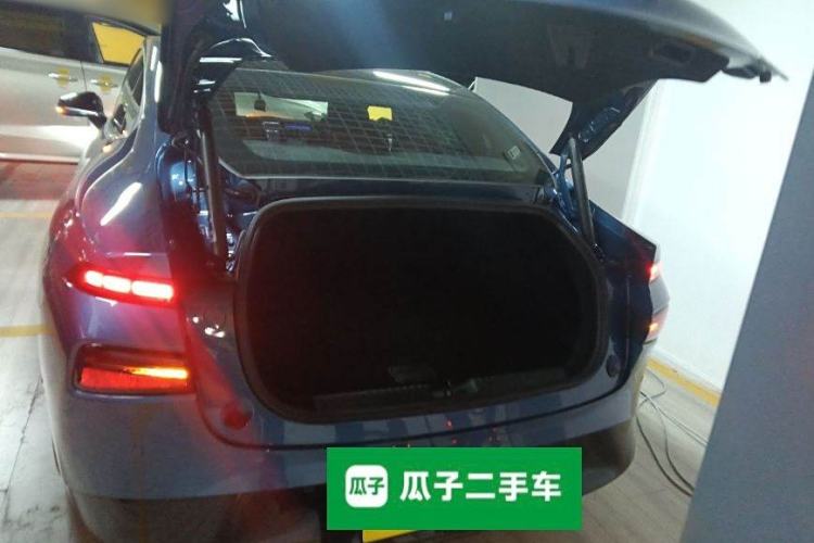Used XPeng P7 2024 P7i 550 Max Trunk