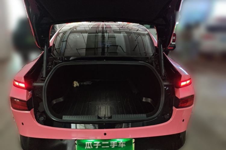 Used XPeng P7 2024 P7i 702 Max Pengyi Edition Trunk