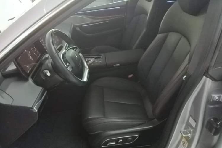 Used XPeng P7 2024 P7i 550 Pro Left Front Seat