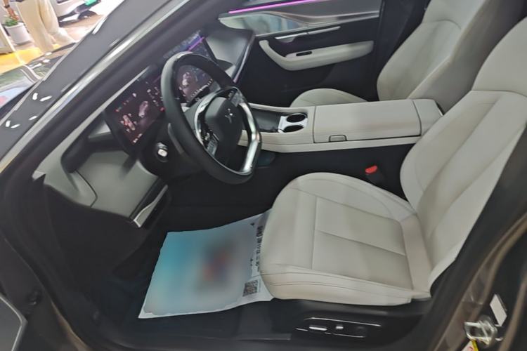 Used XPeng P7 2024 P7i 550 Max Left Front Seat