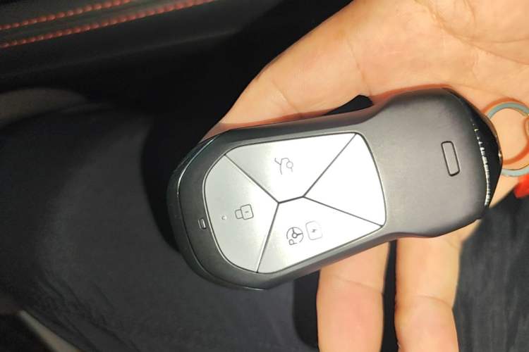 Used XPeng P7 2024 P7i 550 Pro Vehicle Key