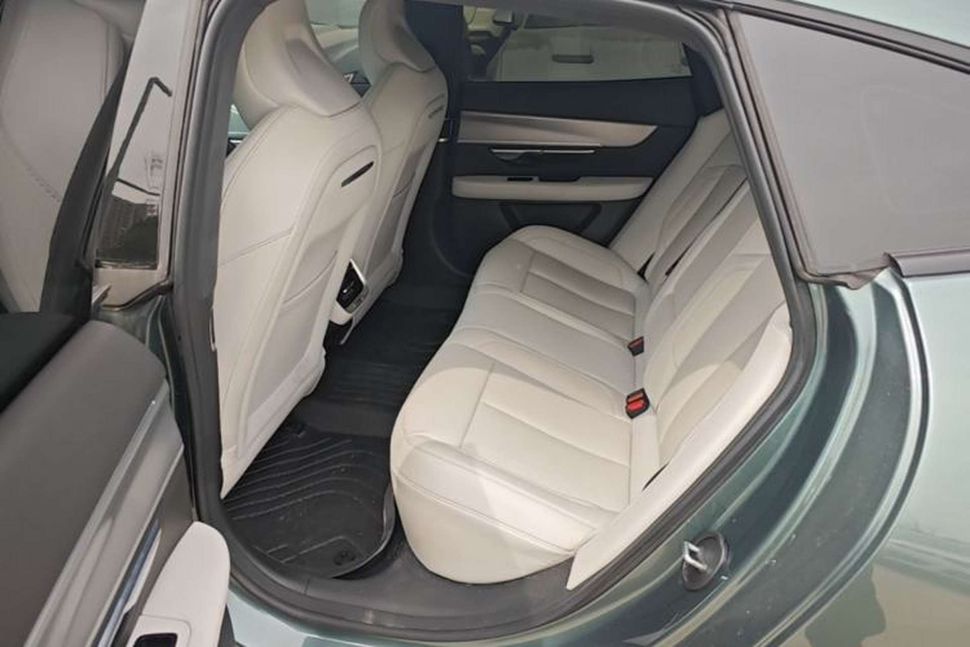 Used XPeng P7 2024 P7i 702 Max Pengyi Edition Left Rear Seat