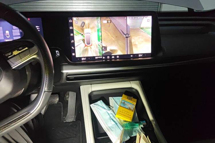 Used XPeng P7 2024 P7i 702 Max Pengyi Edition Audio And AC Panel