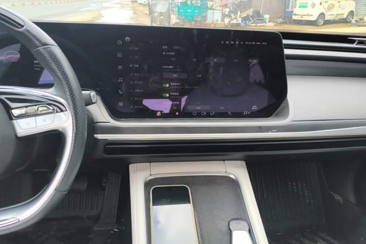 Used XPeng P7 2024 P7i 702 Max Pengyi Edition Audio And AC Panel