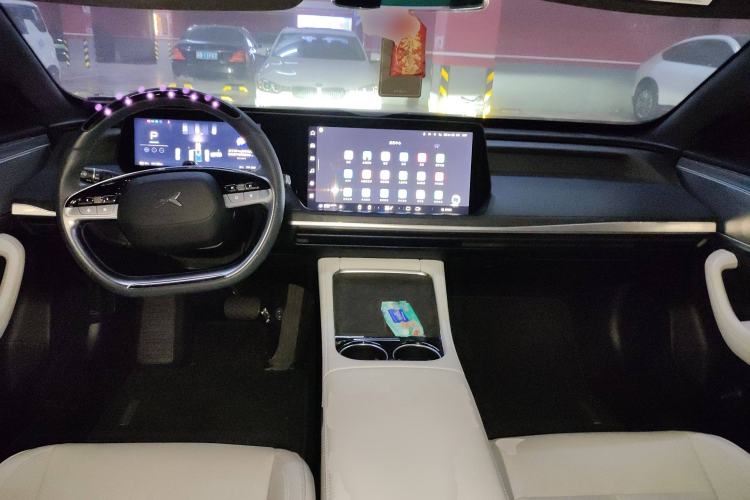 Used XPeng P7 2024 P7i 702 Max Pengyi Edition Center Console