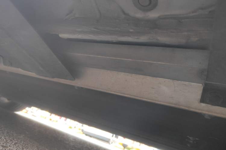 Used XPeng P7 2024 P7i 702 Max Pengyi Edition Chassis Front Right