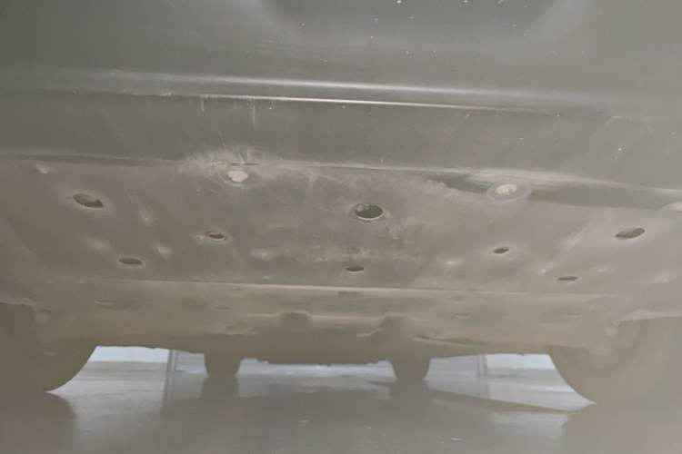Used XPeng P7 2024 P7i 702 Max Pengyi Edition Chassis Rear