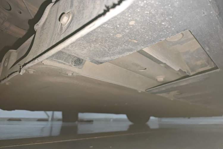 Used XPeng P7 2024 P7i 702 Max Pengyi Edition Chassis Rear Right