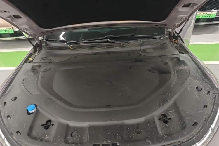 Used XPeng P7 2024 P7i 702 Max Pengyi Edition Engine Bay