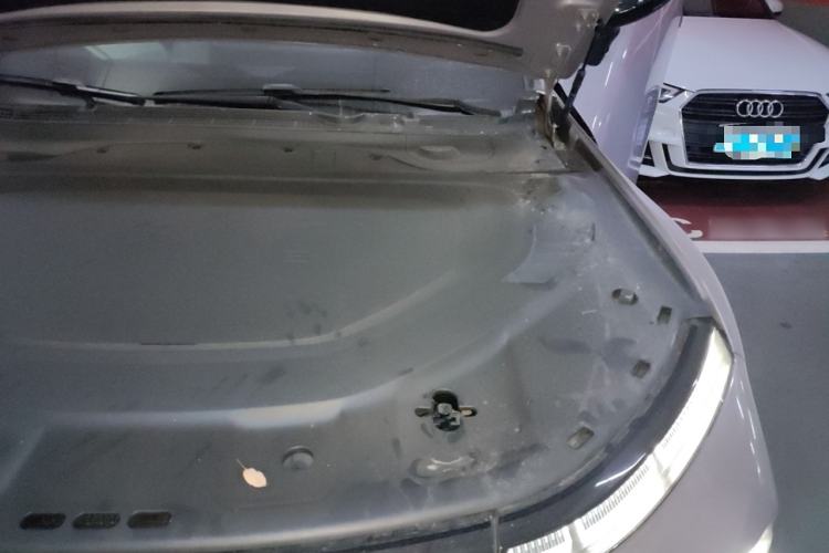 Used XPeng P7 2024 P7i 702 Max Pengyi Edition Engine Bay Left
