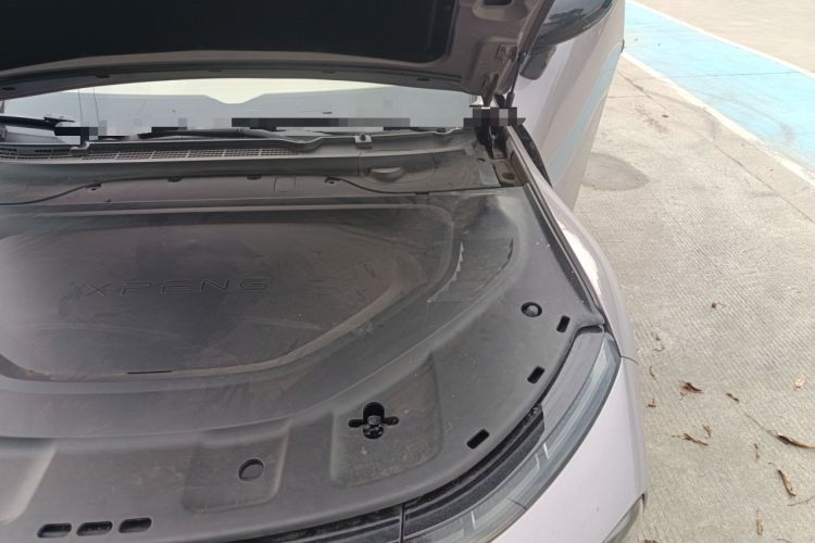 Used XPeng P7 2024 P7i 702 Max Pengyi Edition Engine Bay Left