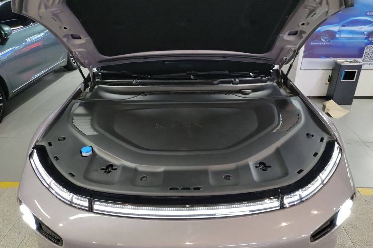 Used XPeng P7 2024 P7i 702 Max Pengyi Edition Engine Bay