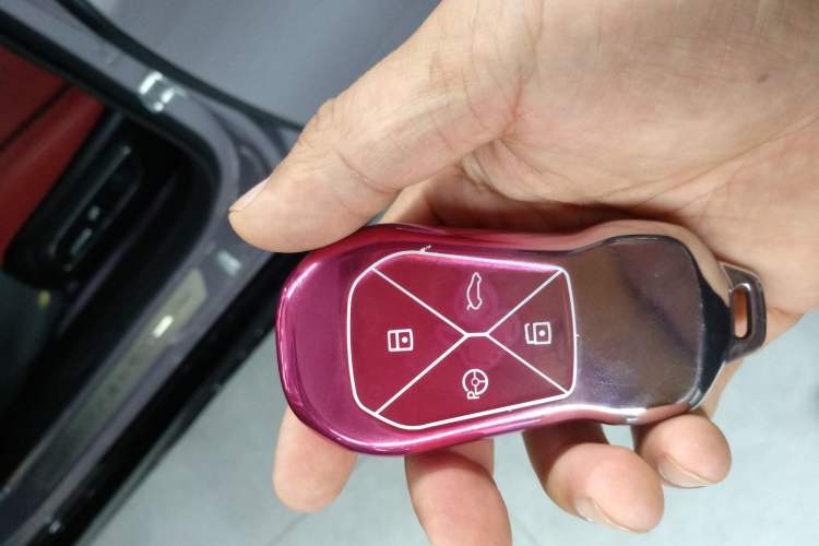 Used XPeng P7 2024 P7i 702 Max Pengyi Edition Interior 1