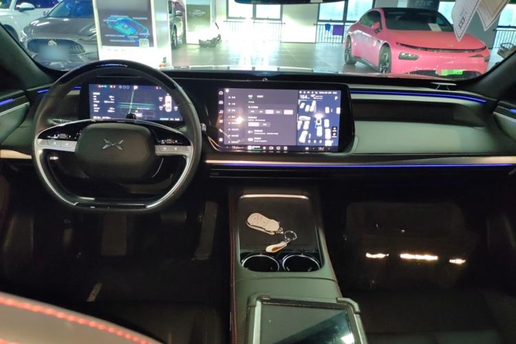 Used XPeng P7 2024 P7i 702 Max Pengyi Edition Interior 2