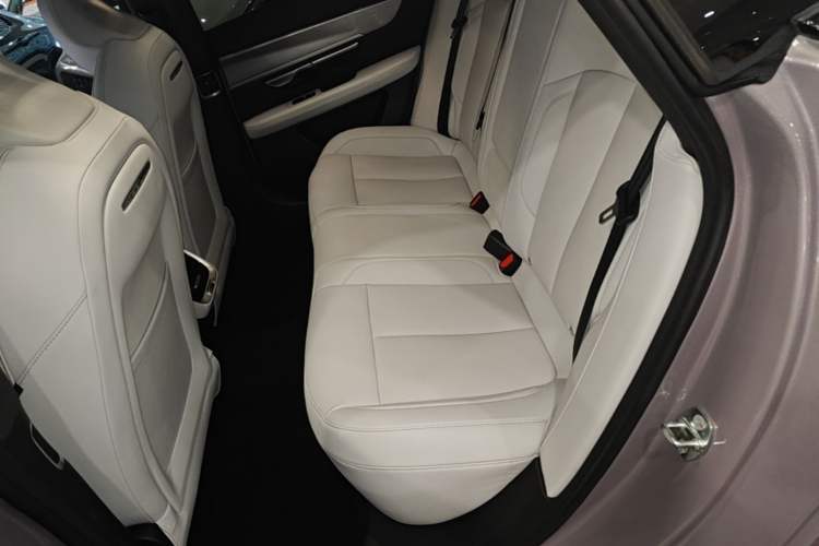 Used XPeng P7 2024 P7i 702 Max Pengyi Edition Left Rear Seat