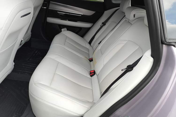Used XPeng P7 2024 P7i 702 Max Pengyi Edition Left Rear Seat