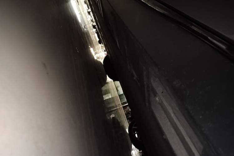 Used XPeng P7 2024 P7i 550 Max Left Side Sill