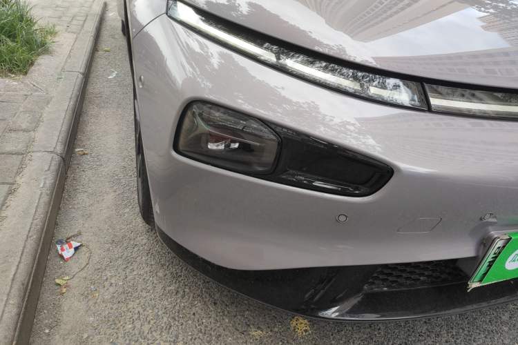 Used XPeng P7 2024 P7i 702 Max Pengyi Edition Right Front Headlight