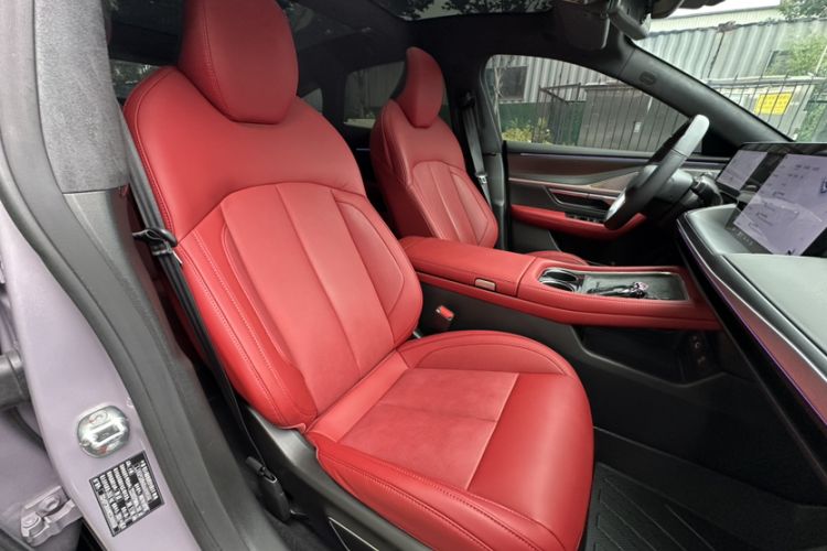 Used XPeng P7 2024 P7i 550 Max Right Front Seat
