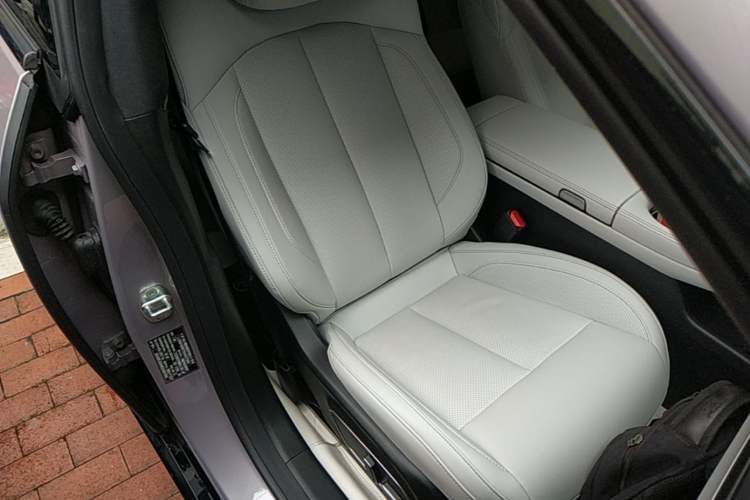 Used XPeng P7 2024 P7i 702 Max Pengyi Edition Right Front Seat