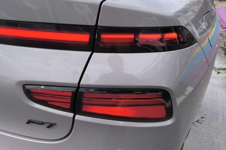 Used XPeng P7 2024 P7i 702 Max Pengyi Edition Right Rear Taillight