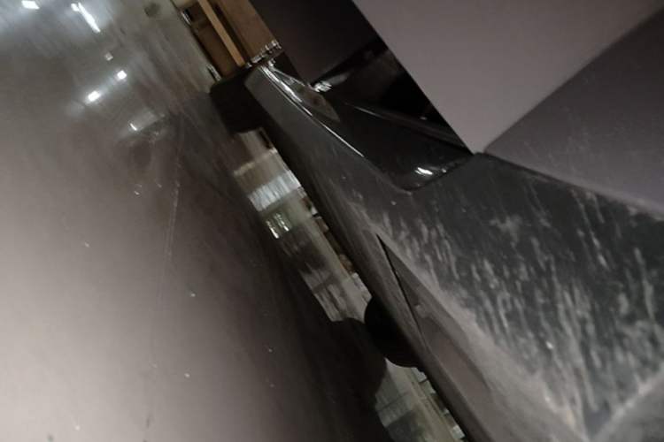 Used XPeng P7 2024 P7i 550 Max Right Side Sill