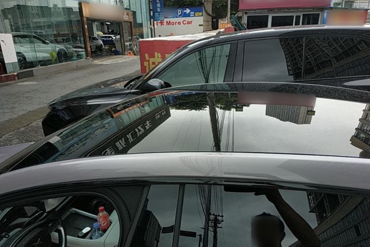 Used XPeng P7 2024 P7i 702 Max Pengyi Edition Roof