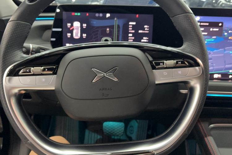 Used XPeng P7 2024 P7i 550 Pro Steering Wheel