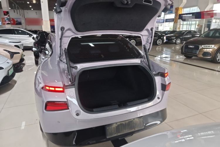 Used XPeng P7 2024 P7i 702 Max Pengyi Edition Trunk
