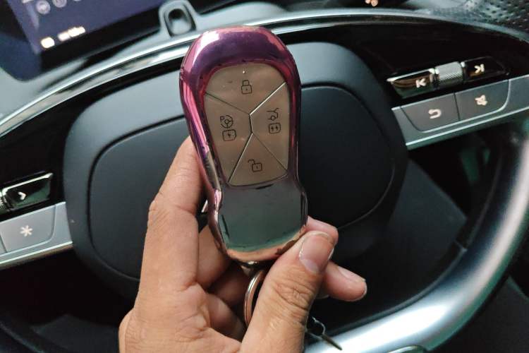 Used XPeng P7 2024 P7i 702 Max Pengyi Edition Vehicle Key