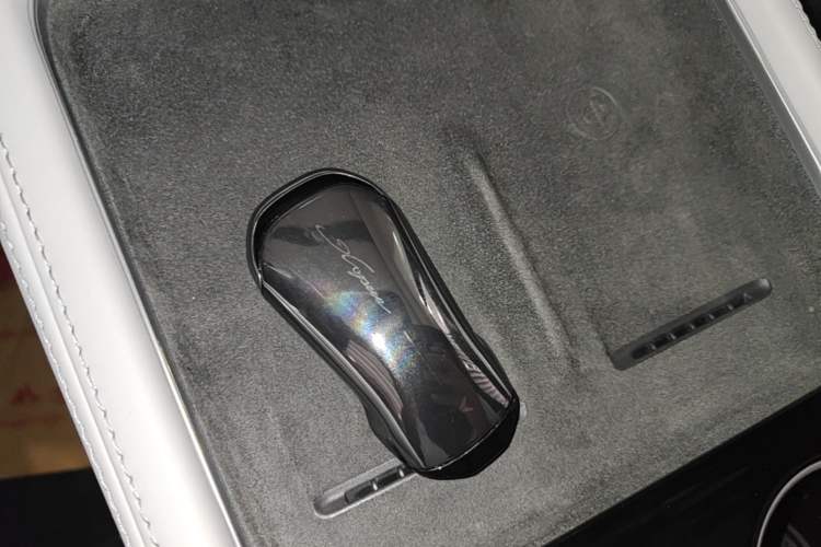 Used XPeng P7 2024 P7i 702 Max Pengyi Edition Vehicle Key