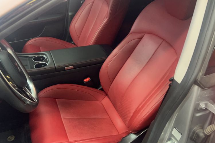 Used XPeng P7 2024 P7i 550 Pro Left Front Seat