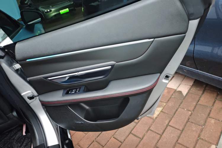 Used XPeng P7 2024 P7i 550 Pro Right Rear Door Interior