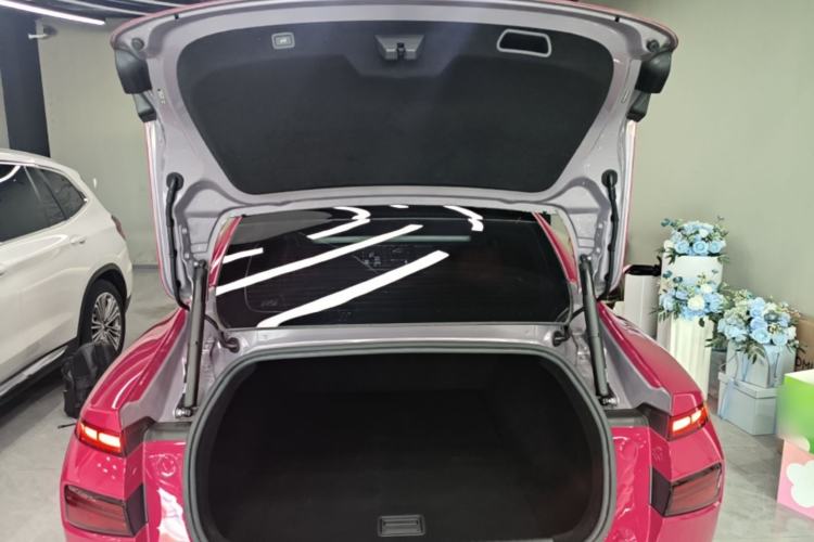 Used XPeng P7 2024 P7i 702 Max Pengyi Edition Trunk