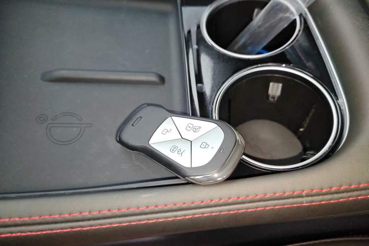 Used XPeng P7 2024 P7i 550 Pro Vehicle Key