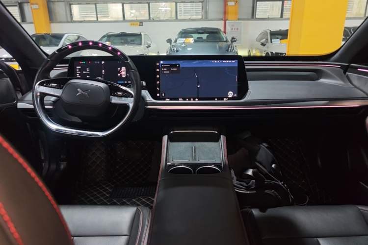 Used XPeng P7 2024 P7i 550 Pro Center Console
