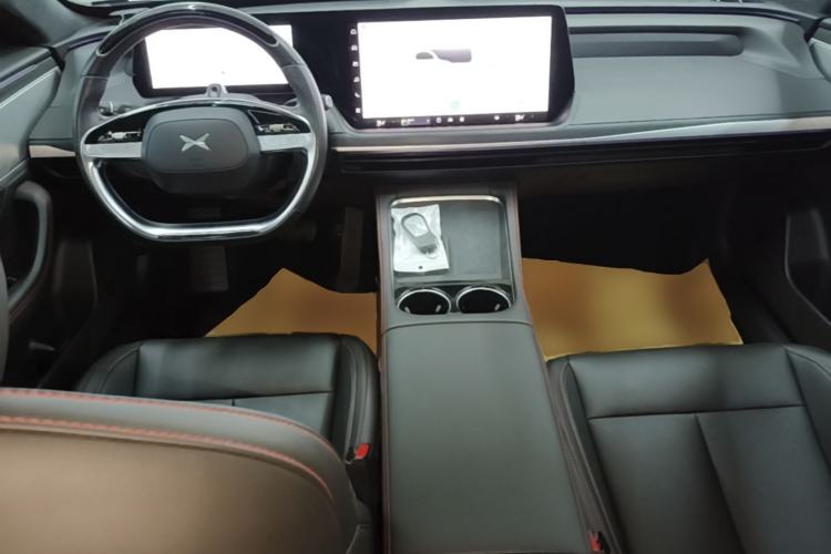 Used XPeng P7 2024 P7i 550 Pro Center Console