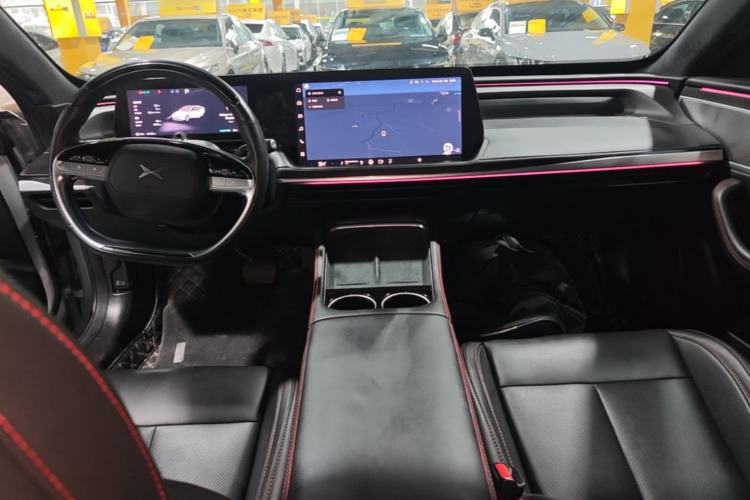 Used XPeng P7 2024 P7i 550 Pro Center Console