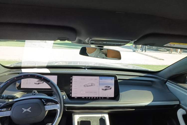 Used XPeng P7 2024 P7i 550 Max Headliner