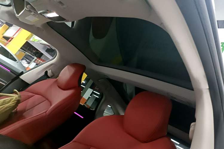 Used XPeng P7 2024 P7i 550 Pro Headliner