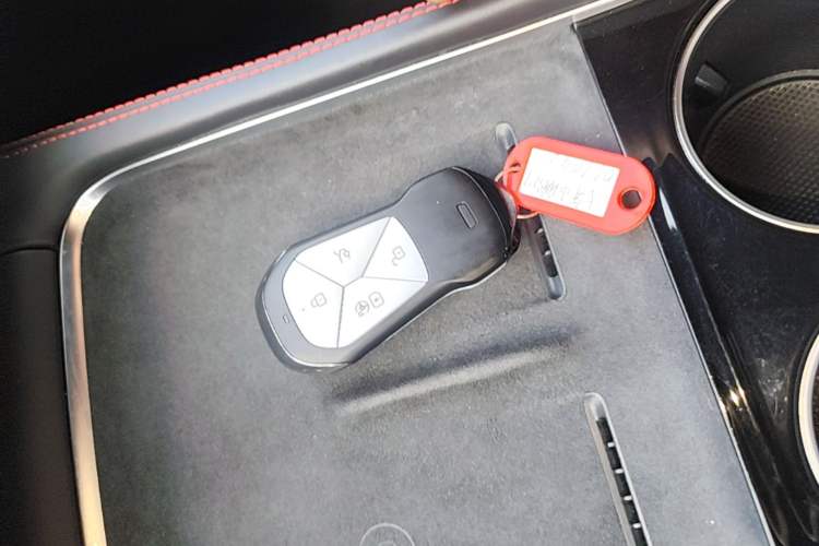 Used XPeng P7 2024 P7i 550 Pro Interior 1